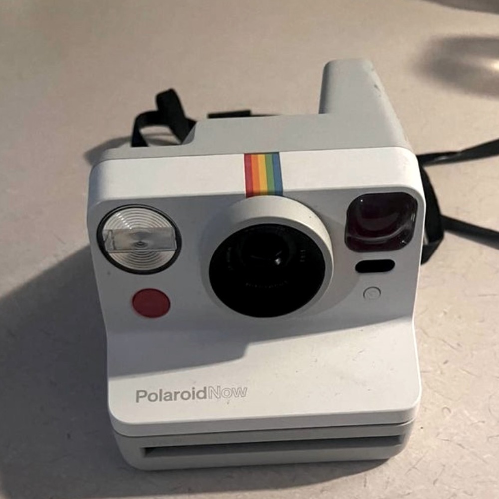 Polaroid camera. Works great.